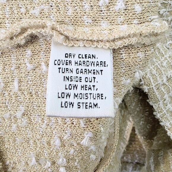 St. John Tweed Fringe Knit Rose Button Front Shoulder Pad Tailored Blazer Jacket - Picture 7 of 9